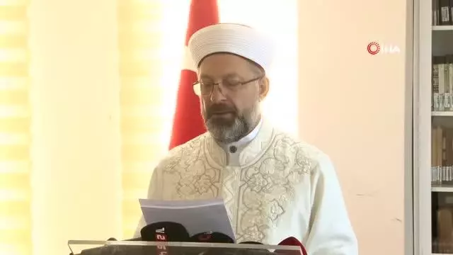 Diyanet İşleri Başkanı Erbaş: 'İslam ümmeti tek yürek olarak her daim Kudüs'ü savunacaktır' Diyanet İşleri Başkanı Erbaş: 'İslam ümmeti tek yürek olarak her daim Kudüs'ü savunacaktır'