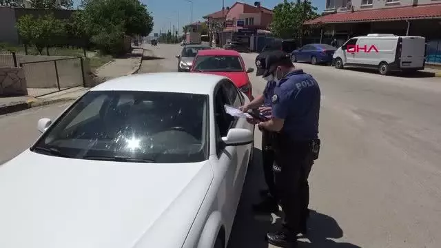 Keşan'da sürücüler denetlendi, 'e-Devlet izin belgesi' hatırlatıldı Keşan'da sürücüler denetlendi, 'e-Devlet izin belgesi' hatırlatıldı