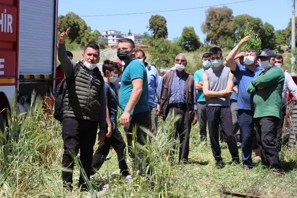 DENİZLİ EKMEK YAPMAK İSTERKEN İKİ KATLI EV İLE SAMAN DEPOSUNU YAKTILAR DENİZLİ EKMEK YAPMAK İSTERKEN İKİ KATLI EV İLE SAMAN DEPOSUNU YAKTILAR