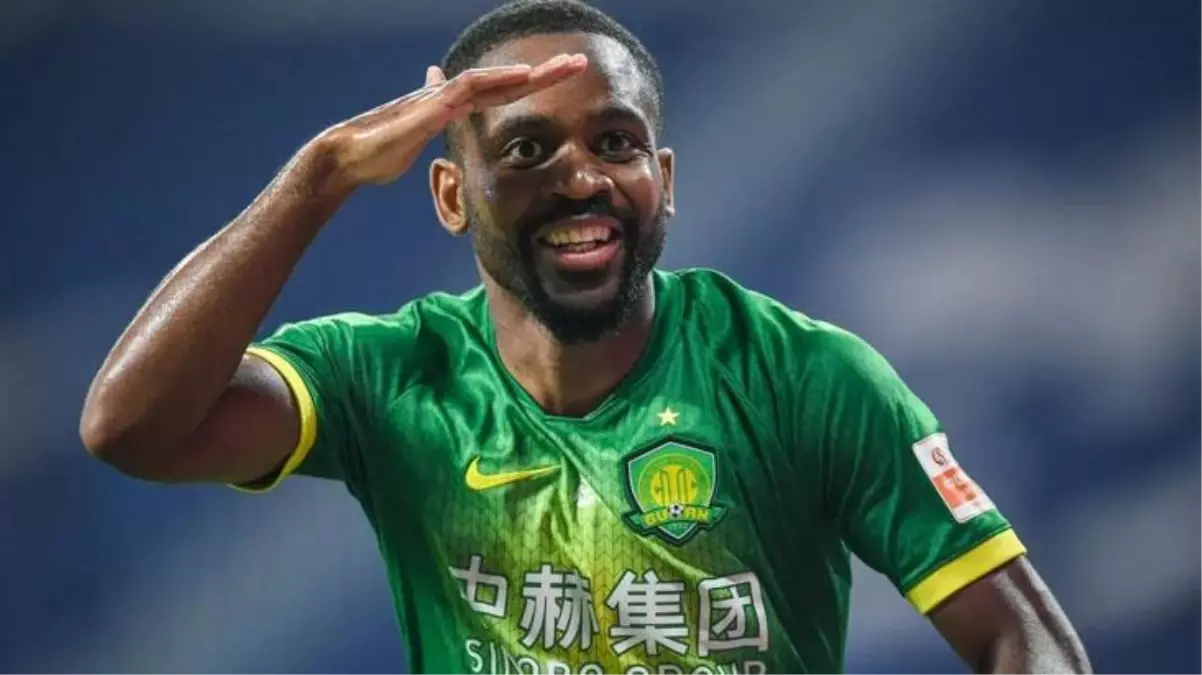 Forvet hattını sil baştan yenileyecek Fenerbahçe, Giroud'nun ardından Bakambu'yu da bitiriyor