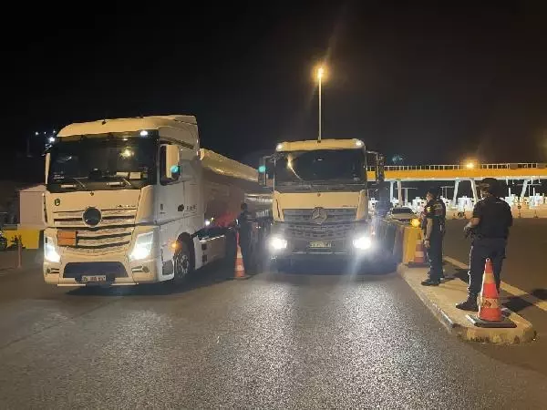 Son dakika: İçişleri Bakan Yardımcısı İnce, İzmir'deki denetimler hakkında telefonla bilgi aldı
