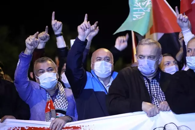 İsrail'in Mescid-i Aksa'ya yönelik saldırıları Ankara'da protesto edildi İsrail'in Mescid-i Aksa'ya yönelik saldırıları Ankara'da protesto edildi