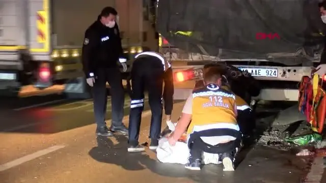 Son Dakika | İSTANBUL-D-100 KARAYOLU'NDA MOTOSİKLET, TIR'A OK GİBİ SAPLANDI: 1 ÖLÜ, 1 YARALI Son Dakika | İSTANBUL-D-100 KARAYOLU'NDA MOTOSİKLET, TIR'A OK GİBİ SAPLANDI: 1 ÖLÜ, 1 YARALI