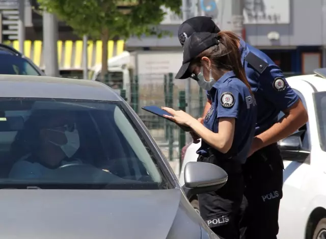 - İzmir'deki vakalarda dikkat çeken düşüş - İzmir'deki vakalarda dikkat çeken düşüş