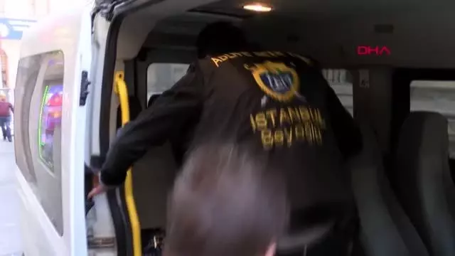 KARAKÖY'DE BAŞÖRTÜLÜ KADINLARA SALDIRAN KADINA VERİLEN CEZANIN GEREKÇESİ AÇIKLANDI KARAKÖY'DE BAŞÖRTÜLÜ KADINLARA SALDIRAN KADINA VERİLEN CEZANIN GEREKÇESİ AÇIKLANDI