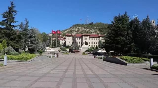 KASTAMONU - 'Tam kapanma' sürecinde sessizlik hakim KASTAMONU - 'Tam kapanma' sürecinde sessizlik hakim