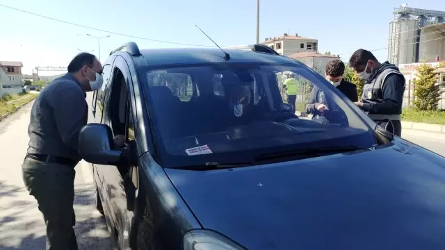 - Kaymakam Ertürkmen'den bayram öncesi yol denetimi - Kaymakam Ertürkmen'den bayram öncesi yol denetimi
