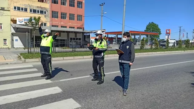 - Kaymakam Ertürkmen'den bayram öncesi yol denetimi - Kaymakam Ertürkmen'den bayram öncesi yol denetimi