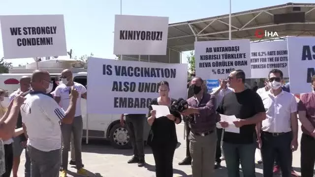 - KKTC'de ekonomik örgütlerden aşı adaletsizliği protestosu- 'Aşı dağıtımındaki adaletsizlik düzeltilsin' - KKTC'de ekonomik örgütlerden aşı adaletsizliği protestosu- 'Aşı dağıtımındaki adaletsizlik düzeltilsin'