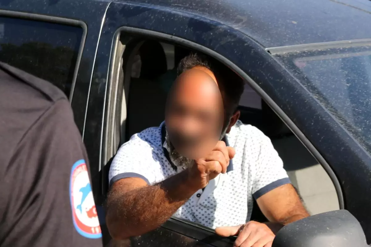 Oğluna ve kızına ceza yazılınca gazetecileri, 'Bana denk gelme' diyerek tehdit etti