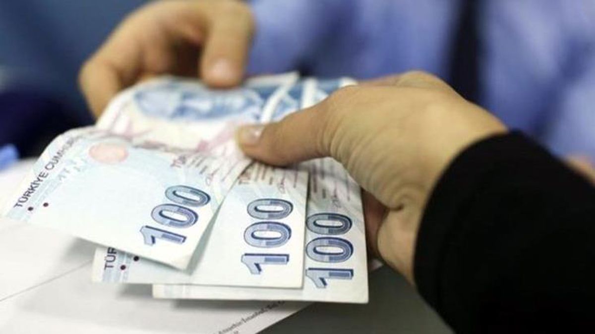 Son dakika: 700 bini aşkın kamu işçisinin ilave tediyeleri bugün hesaplara yatırılacak