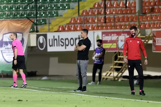 Süper Lig: Aytemiz Alanyaspor: 2 BB Erzurumspor: 1 (İlk yarı) Süper Lig: Aytemiz Alanyaspor: 2 BB Erzurumspor: 1 (İlk yarı)