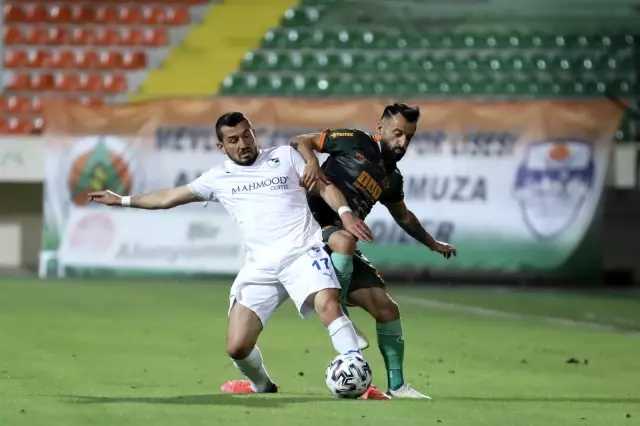 Süper Lig: Aytemiz Alanyaspor: 2 BB Erzurumspor: 1 (İlk yarı) Süper Lig: Aytemiz Alanyaspor: 2 BB Erzurumspor: 1 (İlk yarı)