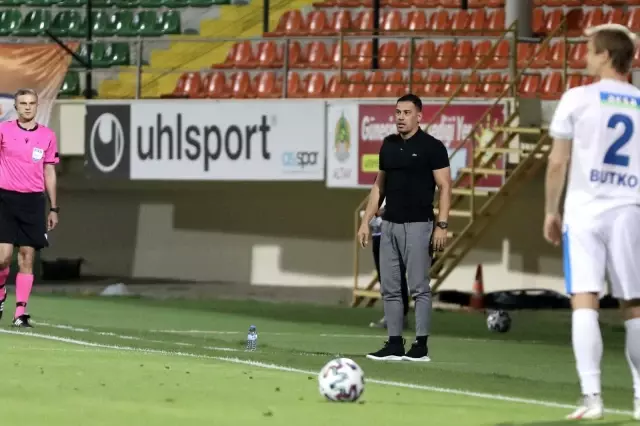 Süper Lig: Aytemiz Alanyaspor: 2 BB Erzurumspor: 1 (İlk yarı) Süper Lig: Aytemiz Alanyaspor: 2 BB Erzurumspor: 1 (İlk yarı)
