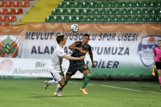 Süper Lig: Aytemiz Alanyaspor: 2 BB Erzurumspor: 1 (İlk yarı) Süper Lig: Aytemiz Alanyaspor: 2 BB Erzurumspor: 1 (İlk yarı)