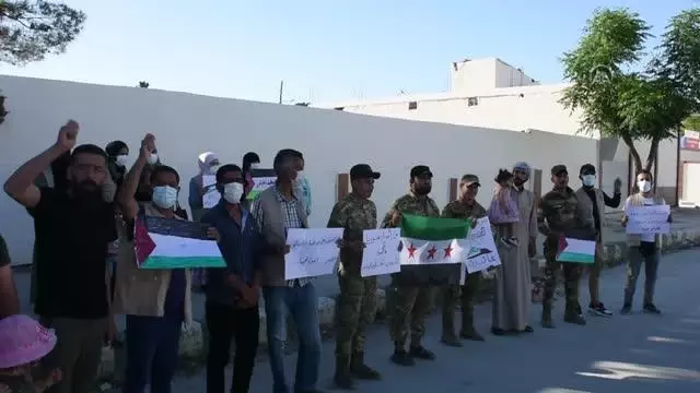 TEL ABYAD - Barış Pınarı Harekatı bölgesinde Filistinlilerin direnişine destek gösterisi düzenlendi TEL ABYAD - Barış Pınarı Harekatı bölgesinde Filistinlilerin direnişine destek gösterisi düzenlendi