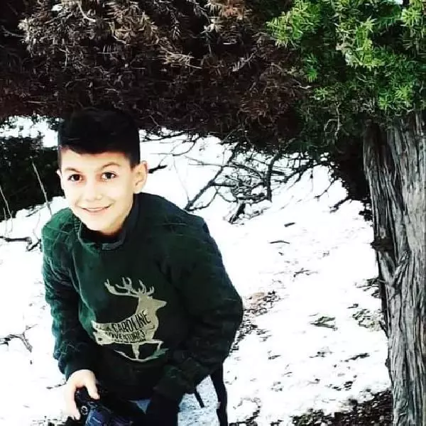 Traktör kazasında ölen Arda, toprağa verildi Traktör kazasında ölen Arda, toprağa verildi