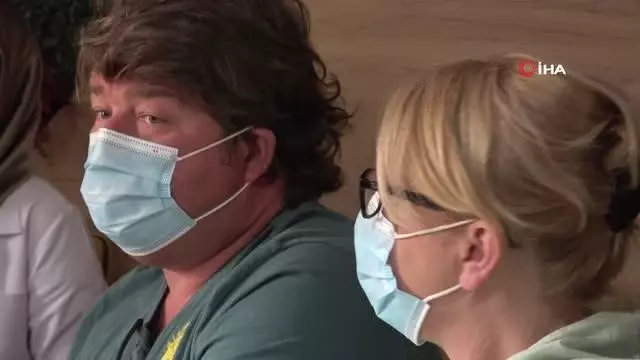 Türk doktorlarının başarısını duyan Alman Çift Elazığ'da ameliyat oldu Türk doktorlarının başarısını duyan Alman Çift Elazığ'da ameliyat oldu