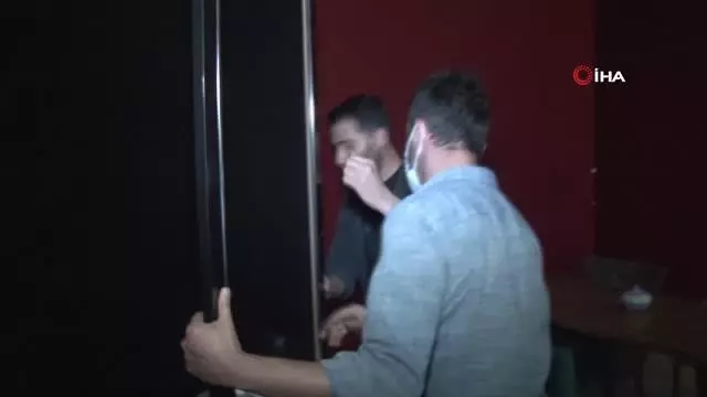 Üstü pastane altı kumarhane Üstü pastane altı kumarhane