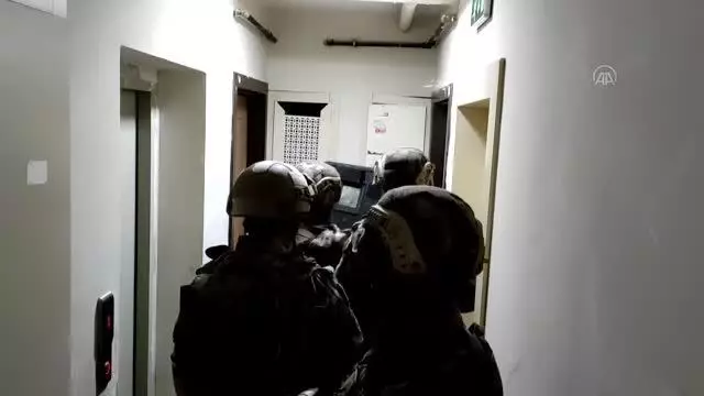 Uyuşturucu operasyonunda çok sayıda şüpheli gözaltına alındı Uyuşturucu operasyonunda çok sayıda şüpheli gözaltına alındı