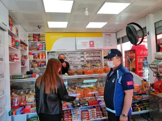Zabıtadan bayram denetimi Zabıtadan bayram denetimi