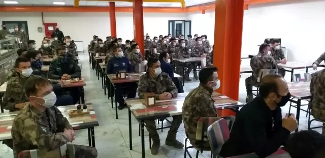 Bakan Soylu; 'Çukurca'da 3 sivili katleden turuncu listedeki terörist öldürüldü' Bakan Soylu; 'Çukurca'da 3 sivili katleden turuncu listedeki terörist öldürüldü'