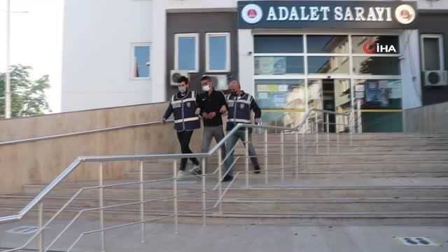 evde tartistigi karisini 15 yerinden bicaklay 14129073 o