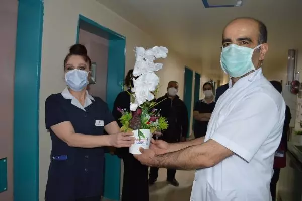 FIRAT ÜNİVERSİTESİ'NDE 'HEMŞİRELER GÜNÜ' KUTLANDI FIRAT ÜNİVERSİTESİ'NDE 'HEMŞİRELER GÜNÜ' KUTLANDI
