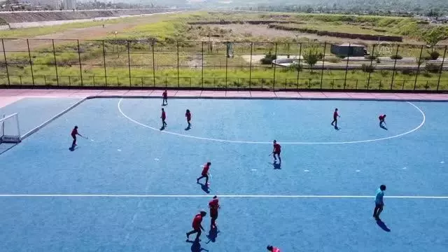 Genç milli hokeyciler gözünü Avrupa şampiyonluğuna dikti Genç milli hokeyciler gözünü Avrupa şampiyonluğuna dikti