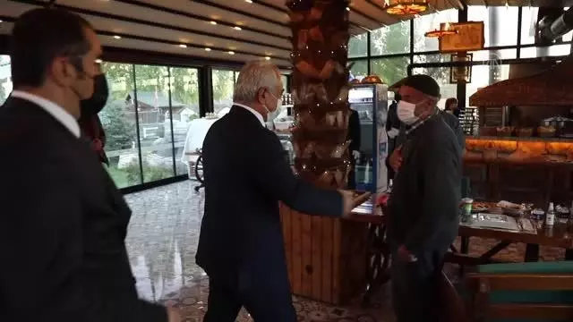 İçişleri Bakan Yardımcısı Ersoy, Çubuk'ta şehit aileleriyle iftar yaptı İçişleri Bakan Yardımcısı Ersoy, Çubuk'ta şehit aileleriyle iftar yaptı