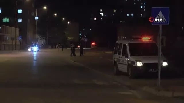 Kayseri'de iki grubun kavgası kanlı bitti: 2 yaralı Kayseri'de iki grubun kavgası kanlı bitti: 2 yaralı