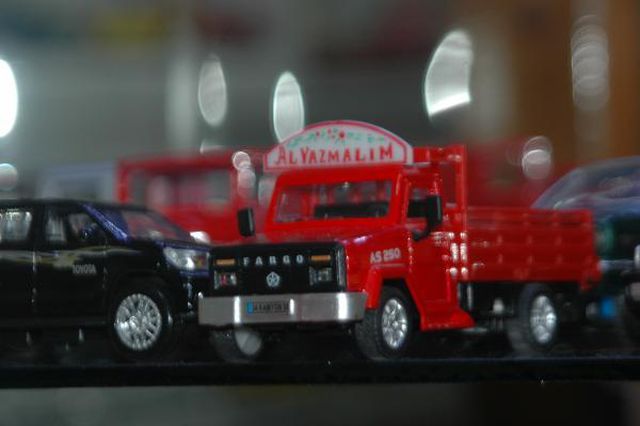 Yok böyle bir tutku! Maket araba koleksiyonuna 50 bin TL harcadı