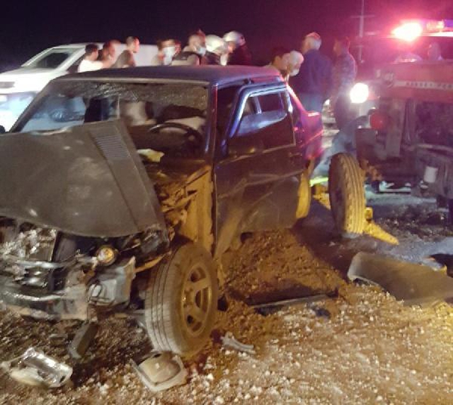 Malatya'da traktör ile otomobil çarpıştı: 5 yaralı