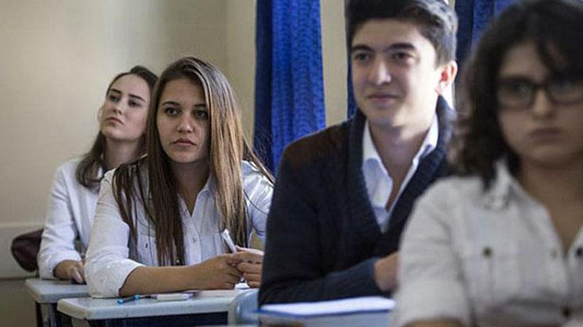 MEB, liselerdeki sınav düzenlemesine ilişkin merak edilenleri yanıtladı