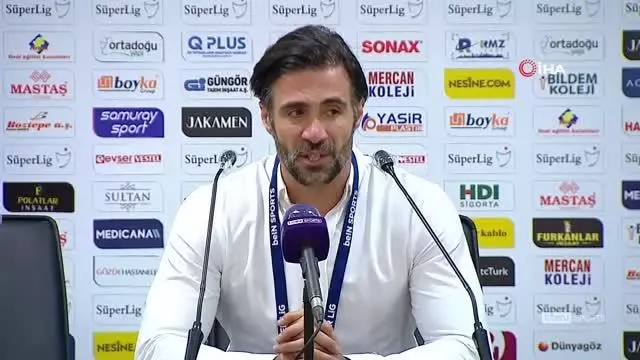 Ömer Erdoğan: 'Gaziantep FK maçından galip gelip, Sivasspor'un puan kaybını bekleyeceğiz' Ömer Erdoğan: 'Gaziantep FK maçından galip gelip, Sivasspor'un puan kaybını bekleyeceğiz'