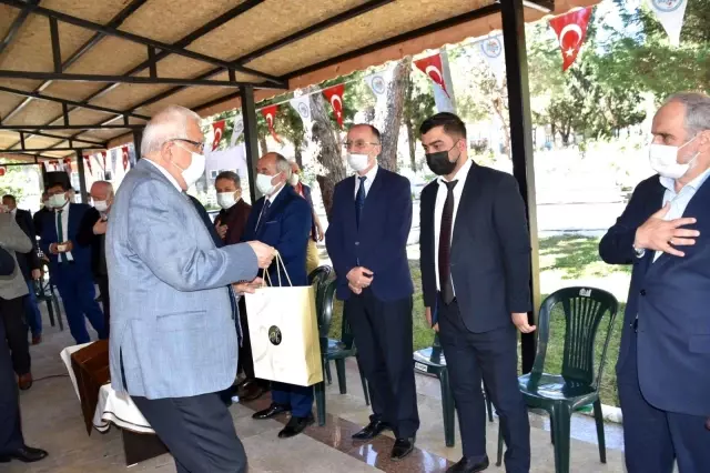Şehir mezarlığında mevlid okutuldu Şehir mezarlığında mevlid okutuldu