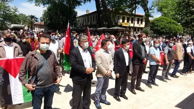 Son dakika haberleri... İsrail'in saldırılarında şehit olan Filistinliler için Bursa'da gıyabi cenaze namazı kılındı Son dakika haberleri... İsrail'in saldırılarında şehit olan Filistinliler için Bursa'da gıyabi cenaze namazı kılındı