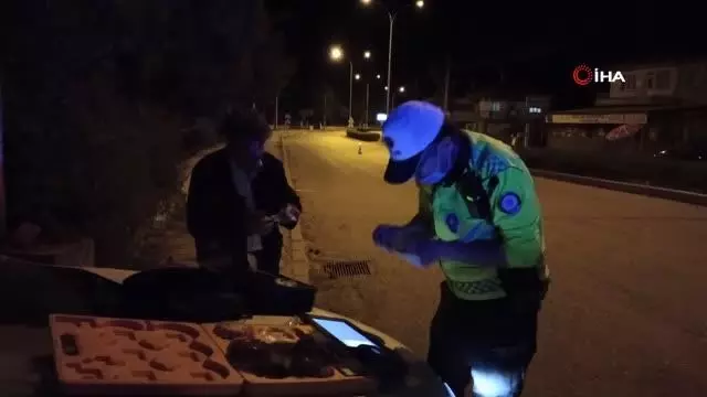 Şuhut'ta trafik ekiplerinden alkol denetimi Şuhut'ta trafik ekiplerinden alkol denetimi