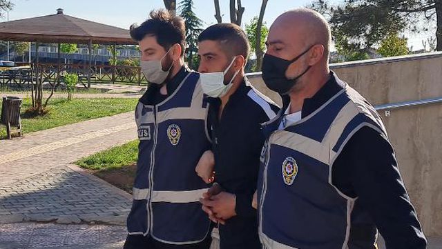 tartistigi esini 15 yerinden bicakladi 2 14129042 o
