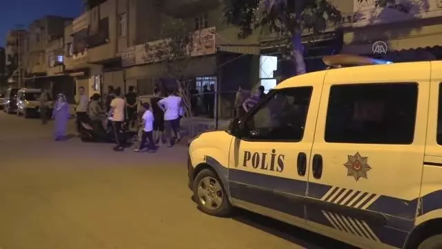 Yüreğir'de bir kişi evinde ölü bulundu Yüreğir'de bir kişi evinde ölü bulundu
