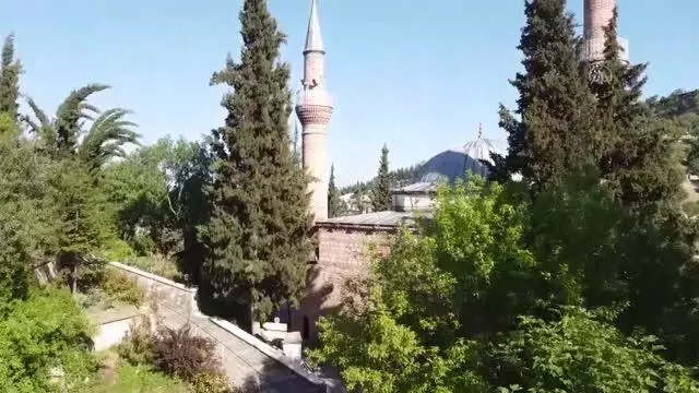Bilecik'in simgesi 'yıkık minareler' sessiz kalan kentte etkileyici manzaralar oluşturdu Bilecik'in simgesi 'yıkık minareler' sessiz kalan kentte etkileyici manzaralar oluşturdu