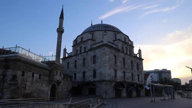 BOLU- Doğu Marmara ve Batı Karadeniz'de Ramazan Bayramı namazı eda edildi BOLU- Doğu Marmara ve Batı Karadeniz'de Ramazan Bayramı namazı eda edildi