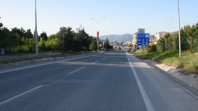 Bursa ve çevre iller 'tam kapanma' nedeniyle Ramazan Bayramı'nın birinci gününü sakin geçiriyor Bursa ve çevre iller 'tam kapanma' nedeniyle Ramazan Bayramı'nın birinci gününü sakin geçiriyor