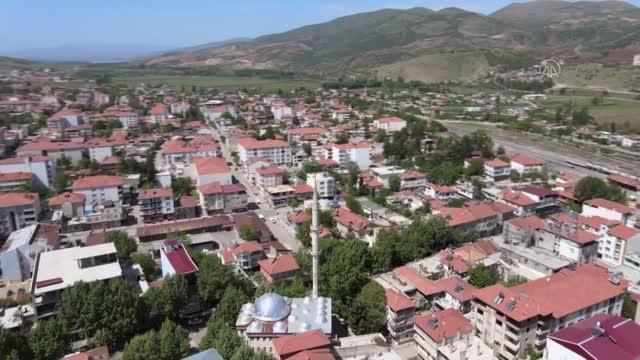 Gölbaşı'nda cadde ve sokaklar sessiz kaldı Gölbaşı'nda cadde ve sokaklar sessiz kaldı