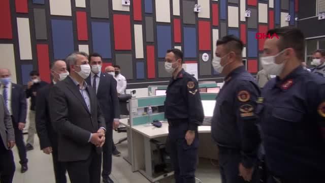 KIRIKKALE VALİ SEZER'DEN GÖREV BAŞINDAKİ PERSONELE BAYRAM ZİYARETİ KIRIKKALE VALİ SEZER'DEN GÖREV BAŞINDAKİ PERSONELE BAYRAM ZİYARETİ