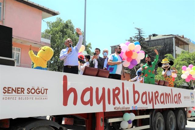 korfez de bayram coskusu evlere tasindi 2 14130617 o
