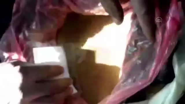 '400 bin lira değerinde altın tozu' diyerek satmaya çalıştıkları ürün pirinç tozu çıktı '400 bin lira değerinde altın tozu' diyerek satmaya çalıştıkları ürün pirinç tozu çıktı