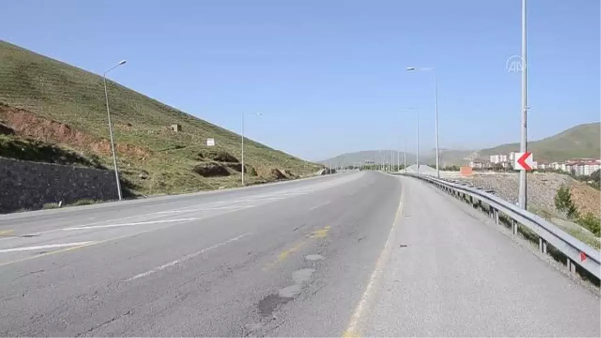 Ramazan Bayramı'nda sokaklar sessiz kaldı