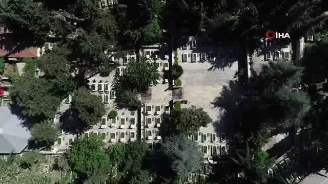 Son Dakika | Şehit yakınları bayramın ilk ziyaretinde şehitliğe koştu Son Dakika | Şehit yakınları bayramın ilk ziyaretinde şehitliğe koştu