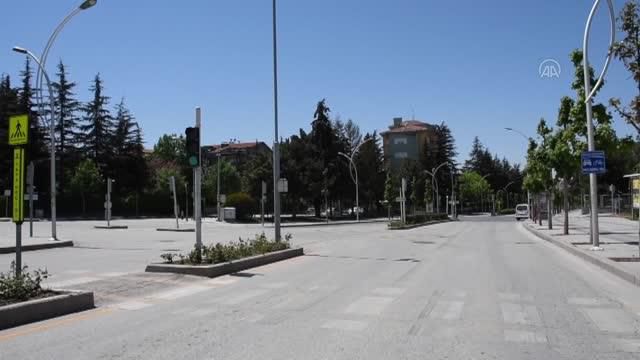 'Tam kapanma' sürecinde Ramazan Bayramı'na sessiz girdi